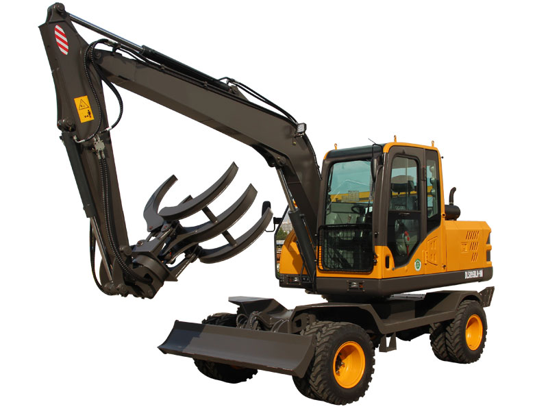 輪式抓木機使用注意事項